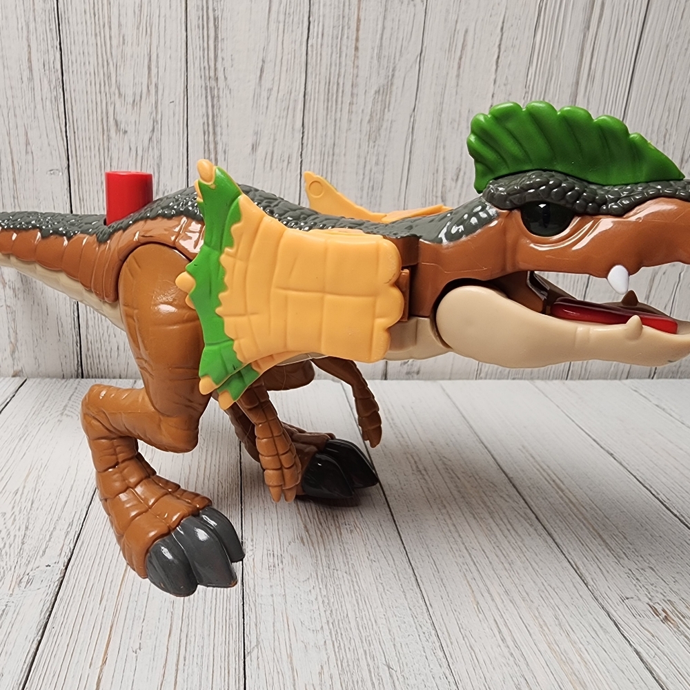 Dilophosaurus Fisher Price Imaginext Dinosaur Figurine